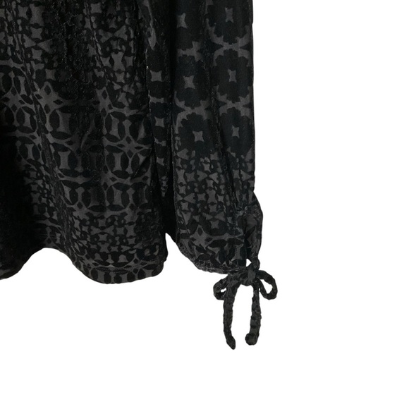 Talbots Black Scoop Neck Long Sleeve Bell Sleeve Blouse - Picture 3 of 8